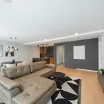 아파트 City Residence