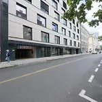 아파트 City Residence