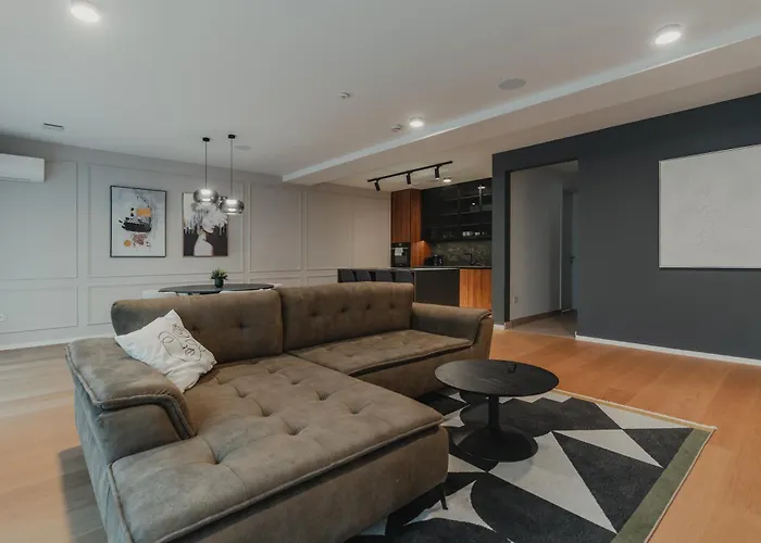 City Residence Apartman *